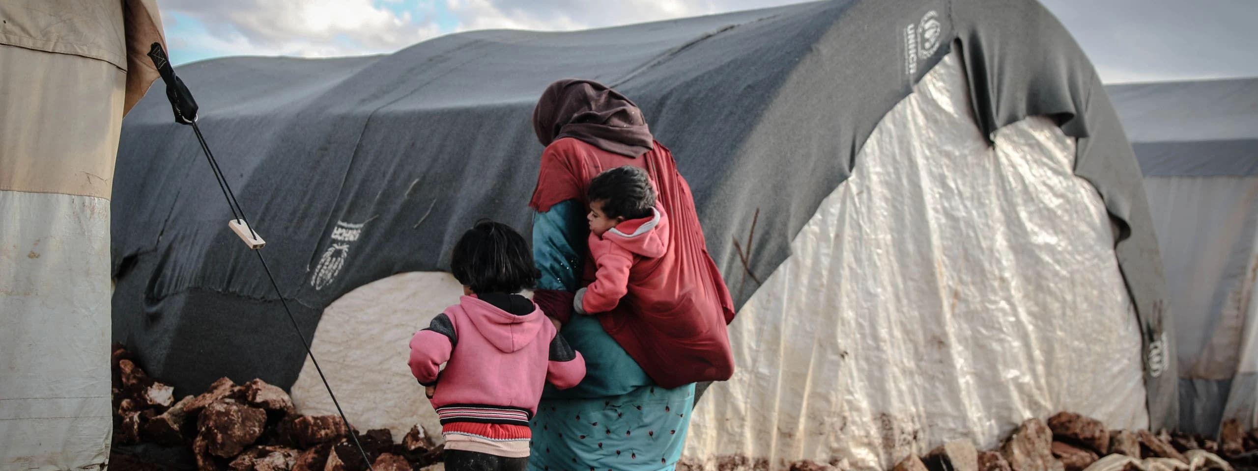 Connect displaced people to essential services across agencies